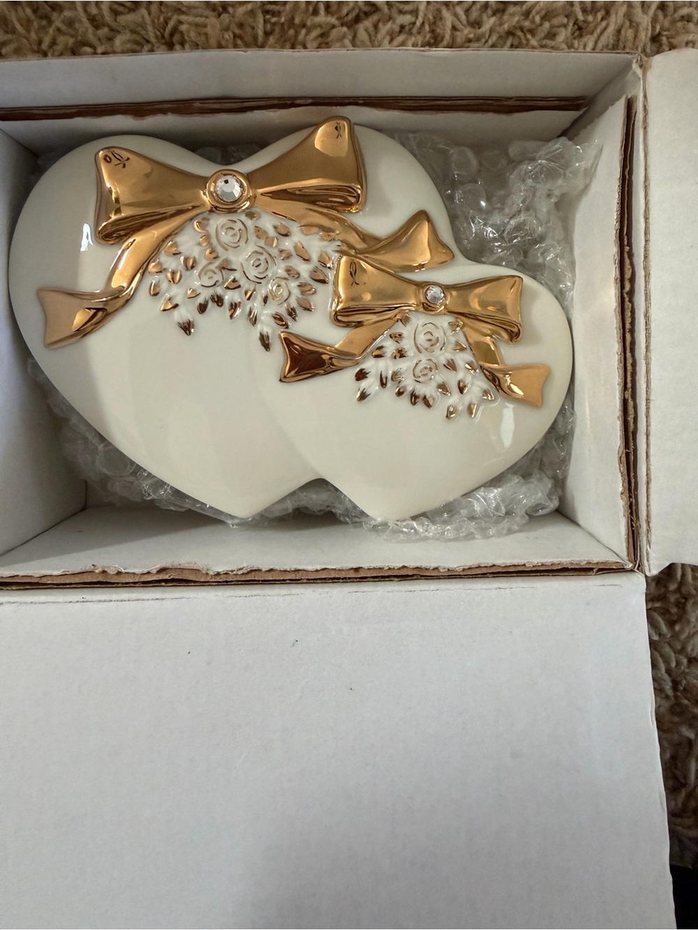 Mikasa Cream Ceramic Double Heart with Gold Bow Accents